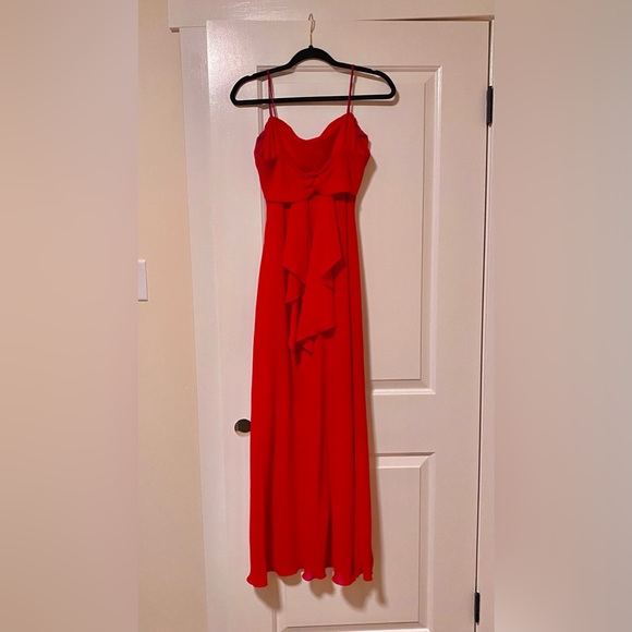 Classy Red Maxi Dress - Picture 2 of 2
